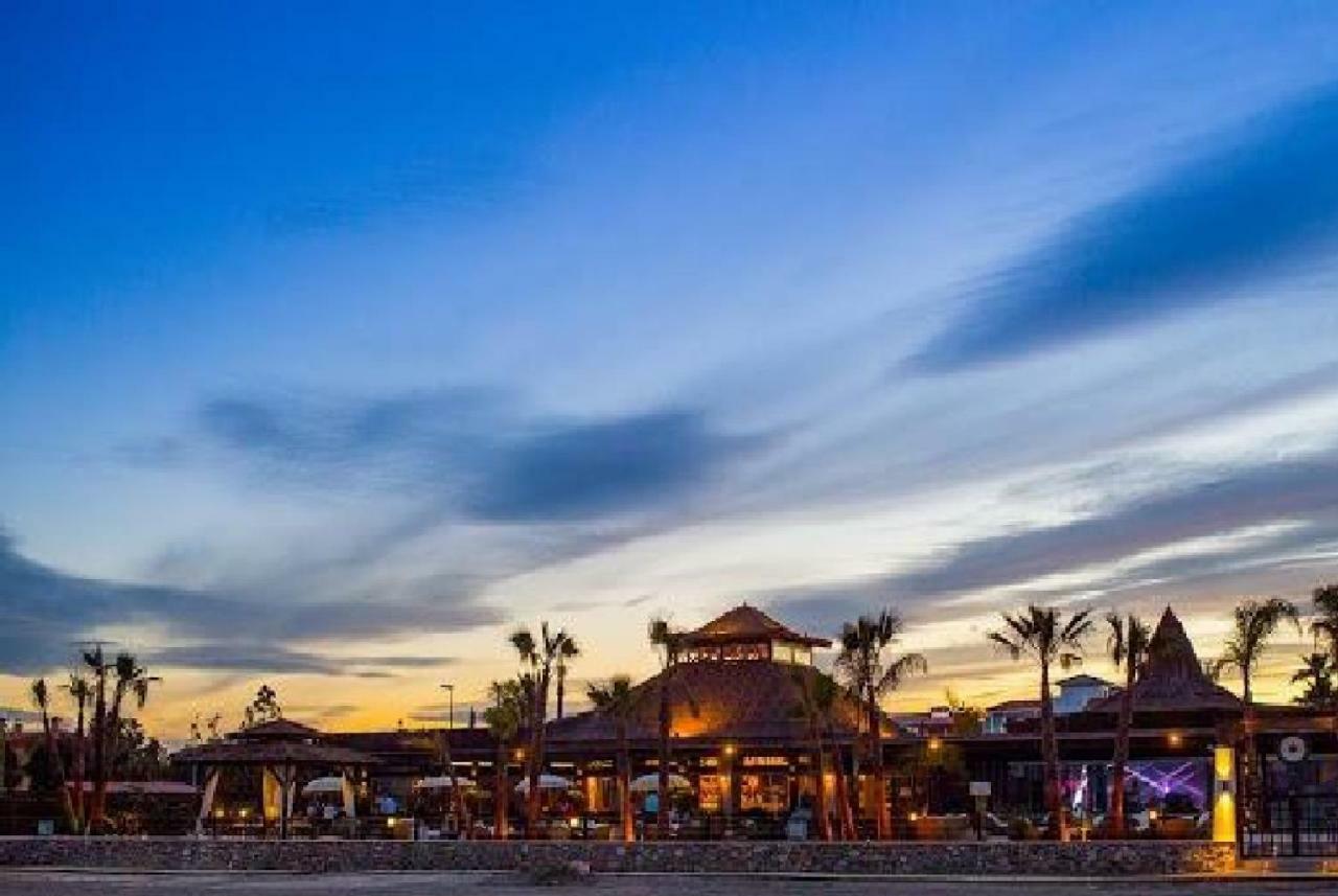 Puerto Rey Vera Mar Екстериор снимка